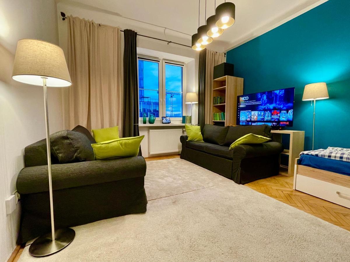 דירות ורשה Super Square Metro X2 Fast Wifi 55'Tv Netflix Hbo Appletv+ Amazontv מראה חיצוני תמונה