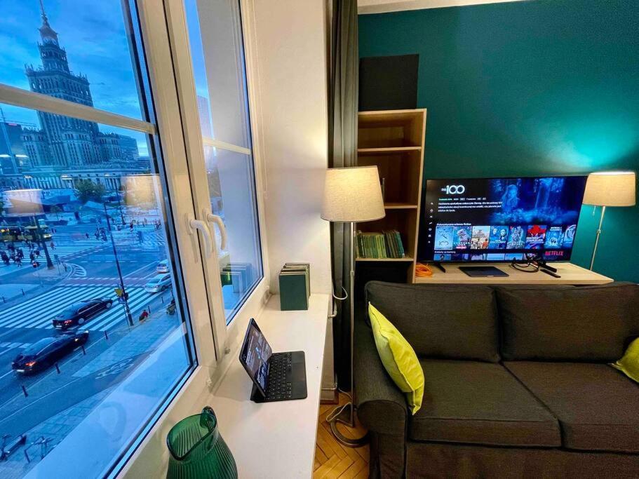 דירות ורשה Super Square Metro X2 Fast Wifi 55'Tv Netflix Hbo Appletv+ Amazontv מראה חיצוני תמונה